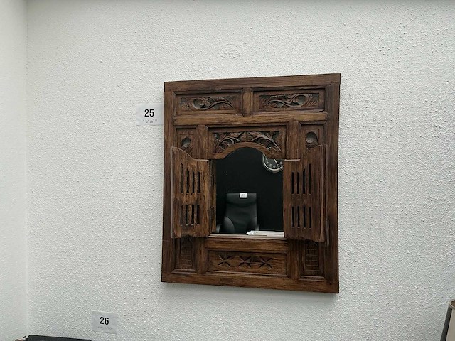 Decoratieve spiegel - afbeelding 1 van  1