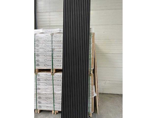 Decoratieve strip (12x) akoestisch wandpaneel zwart 2720x620x50mm - afbeelding 1 van  12