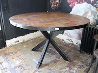 Decoratieve tafel - afbeelding 1 van  4