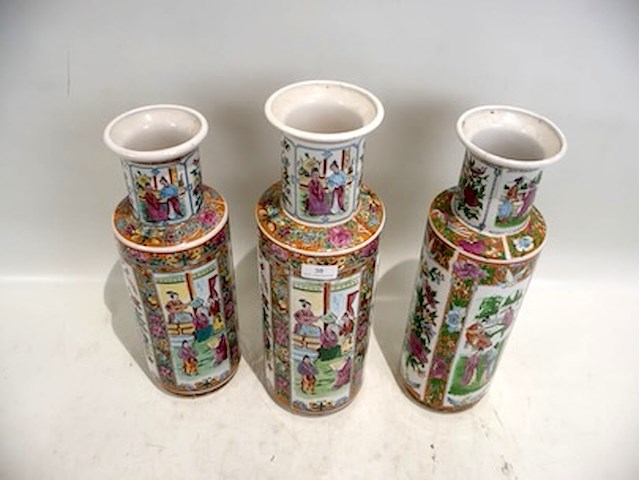 Decoratieve vaas (x3) - afbeelding 2 van  6