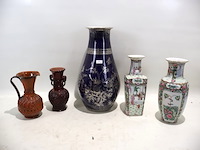 Decoratieve vaas (x5) - afbeelding 1 van  4