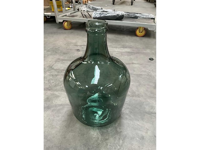 Decoratieve vaas - afbeelding 2 van  3