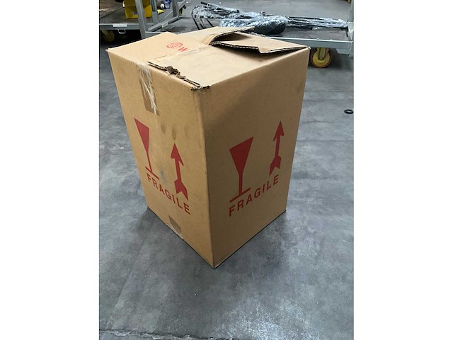 Decoratieve vaas - afbeelding 3 van  3