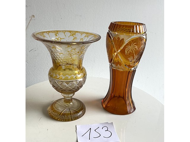 Decoratieve vazen (2) - afbeelding 1 van  1