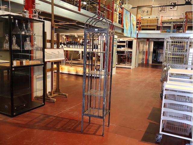 Decoratieve vitrine - afbeelding 1 van  7