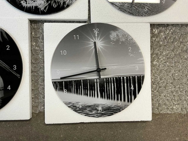 Decoratieve wandklok (8x) - afbeelding 3 van  7