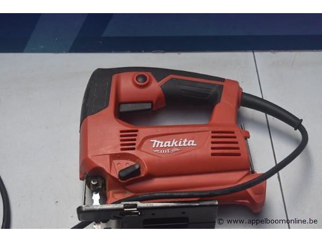 Decoupeerzaagmachine makita plus slijptol bosch pws850-125, werking niet gekend - afbeelding 2 van  3
