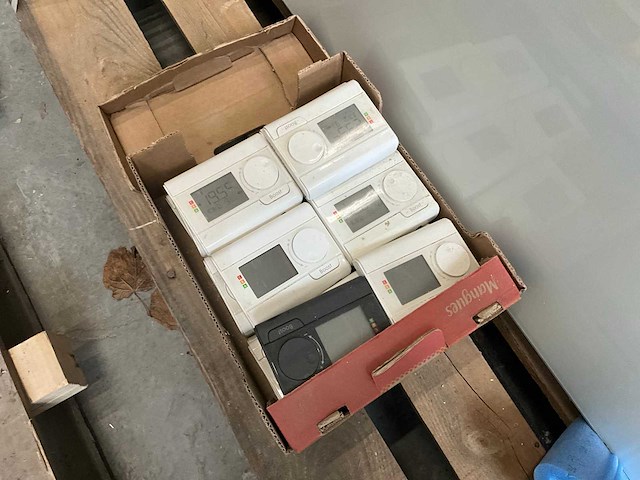 Decowatt 20/60180 elektrische radiator (16x) - afbeelding 3 van  3