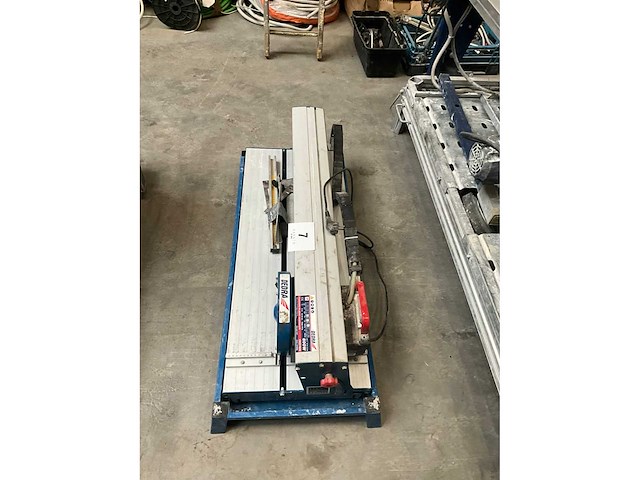 Dedra ded7828 tegelzaagmachine - afbeelding 4 van  4