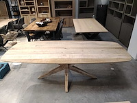 Deens ovaal mango tafel - afbeelding 1 van  3