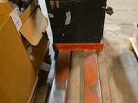 Defecte elektrische transpallet swedmach... - afbeelding 5 van  6