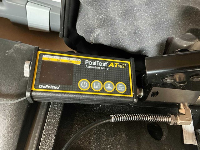Defelsko positest at-m adhesietester - afbeelding 3 van  7