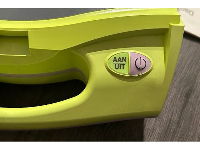 Defibrillator aed - afbeelding 4 van  7