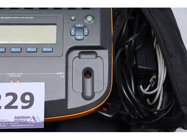 Defribilator analyzer fluke impulse 6000d, werking niet gekend - afbeelding 3 van  3