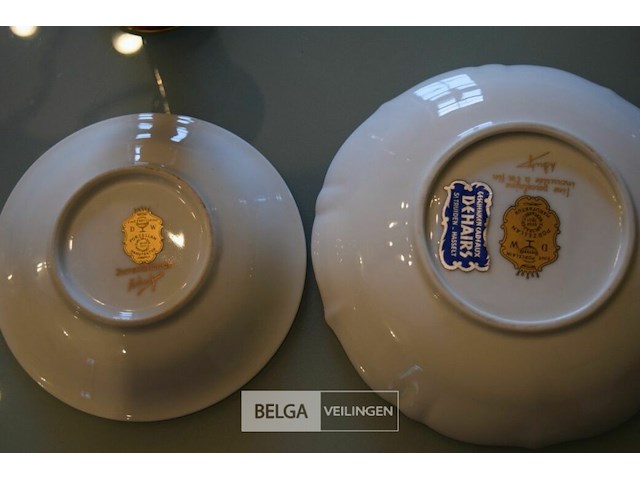 Dekseldoosje, vaasje geschilderd en verguld dieue caelsbad - afbeelding 5 van  6