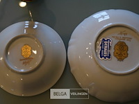 Dekseldoosje, vaasje geschilderd en verguld dieue caelsbad - afbeelding 5 van  6