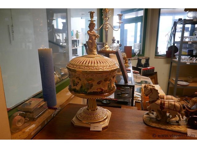 Dekselvaas - afbeelding 1 van  1