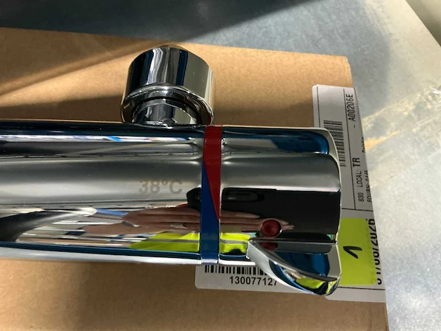 Delabie securitherm thermostatische douchekraan - afbeelding 3 van  5