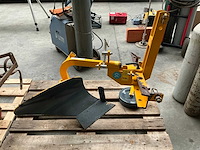 Deleks av 35 ploeg + veertand cultivator