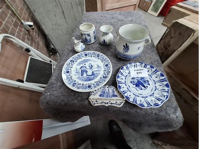 Delfts vaatwerk - afbeelding 1 van  4