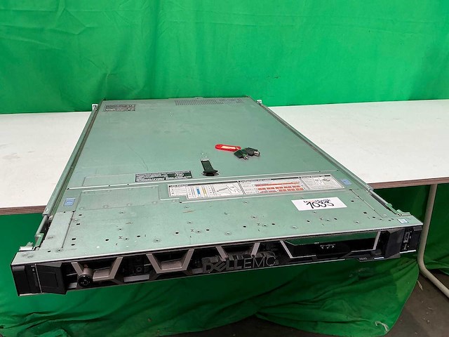 Dell - e39s - emc - server - afbeelding 1 van  7