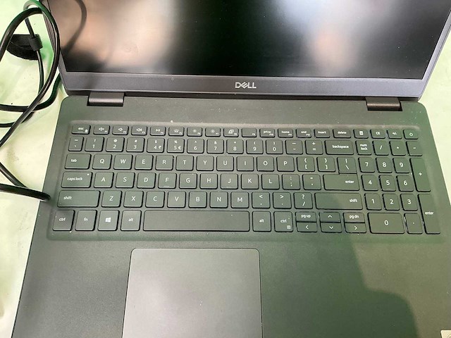 Dell - latitude 3510 - laptop - afbeelding 3 van  5