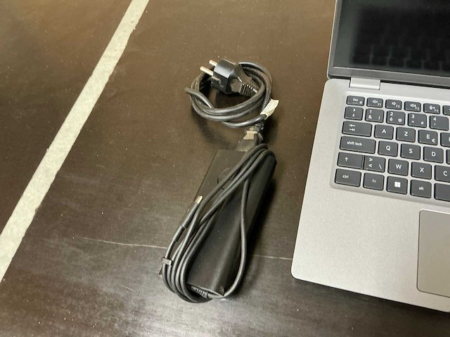 Dell - precision 3470 - laptop - afbeelding 9 van  13