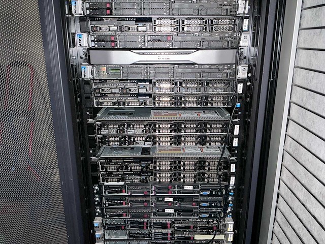 Dell 620 en 720 server (26x) - afbeelding 4 van  5