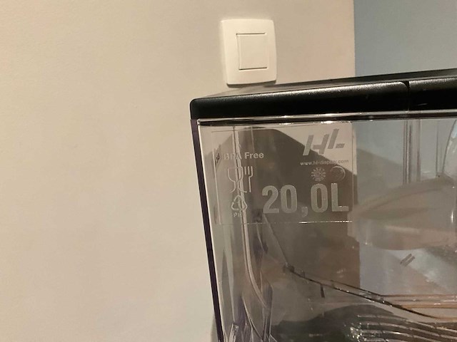 Dell desktop + touchscreen en labelprinter - afbeelding 2 van  13