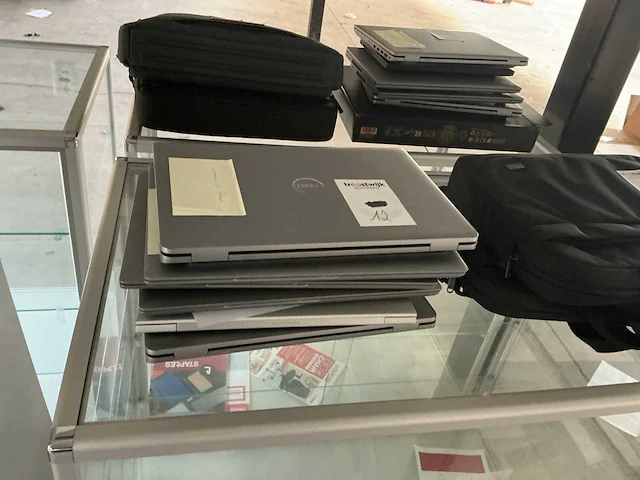 Dell diverse laptops (6x) - afbeelding 1 van  3