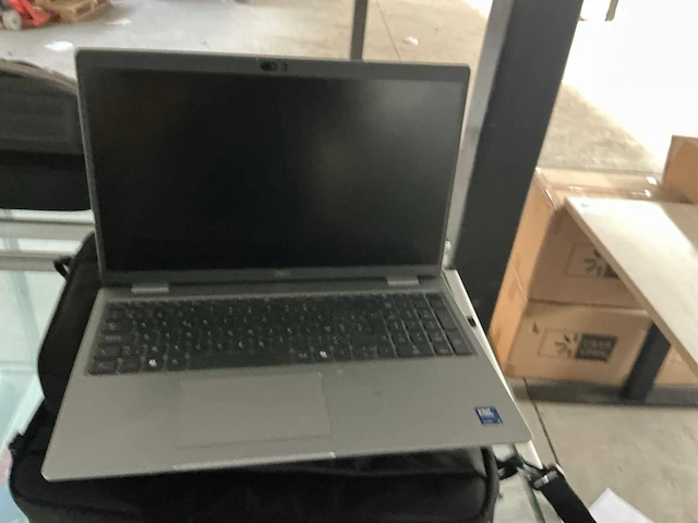 Dell laptop (2x) - afbeelding 2 van  3