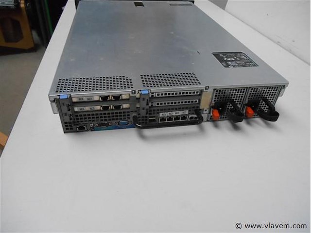 Dell poweredge r710 incl 5hd600gb sas - afbeelding 2 van  3