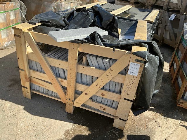 Delle zahra gris 31 m2 natuurstenen tegels - afbeelding 4 van  4