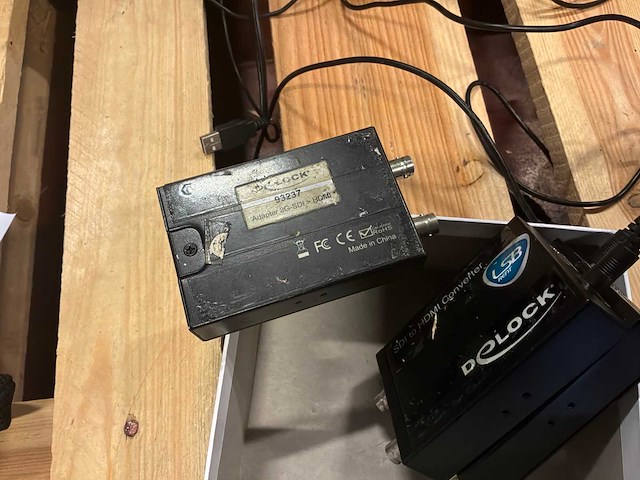 Delock converter 3gsdi- hdmi (3x) - afbeelding 1 van  2