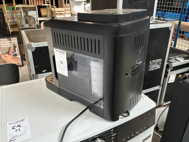 Delonghi magnifica evo koffiemachine - afbeelding 3 van  5