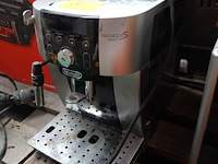 Delonghi volautomatische espresso machine - afbeelding 2 van  5