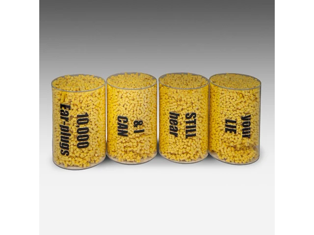 Delphine de saxe-cobourg (1968), '10.000 ear-plugs and i can still hear your lie', 2007 41 x 100 x 66 cm. (16.14 x 39.36 x 25.98 in.) - afbeelding 6 van  9