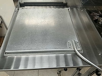 Delrue kookfornuis met 4 branders, oven en bain-marie - afbeelding 10 van  13