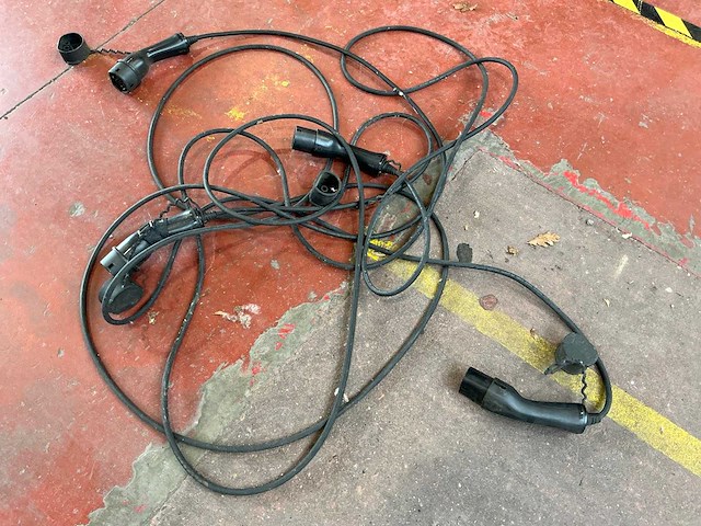 Delta electronics ev-laadkabels (2x) - afbeelding 1 van  1
