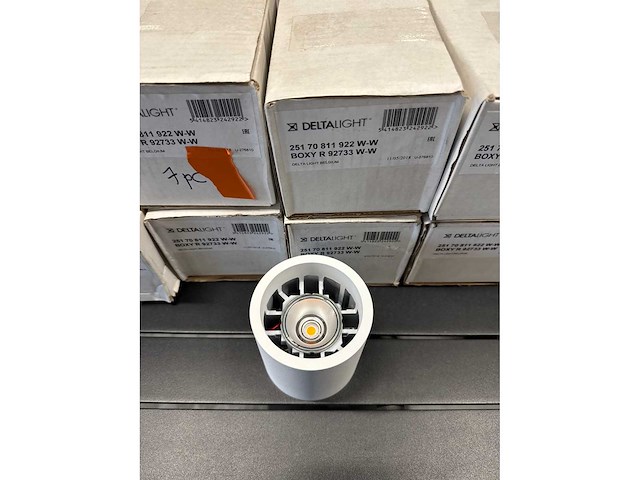 Delta light boxy r plafondlamp 7 stuk - afbeelding 2 van  2