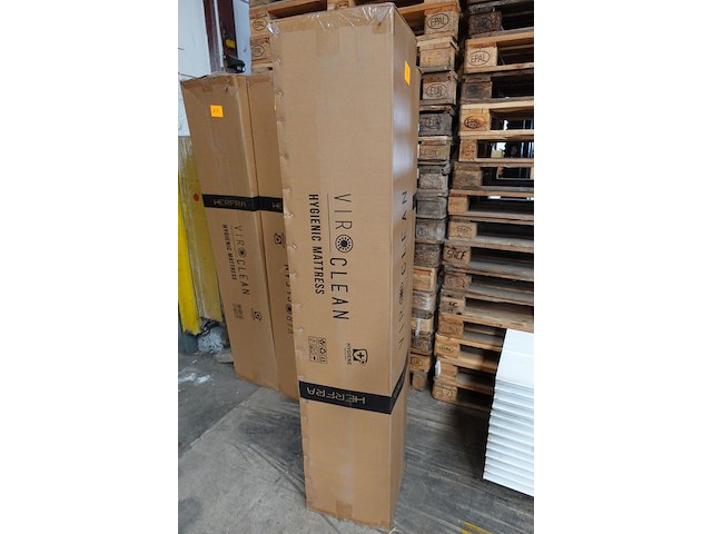 Deluxe visco memory matras herfra (180cmx220cmx20cm) - afbeelding 1 van  5