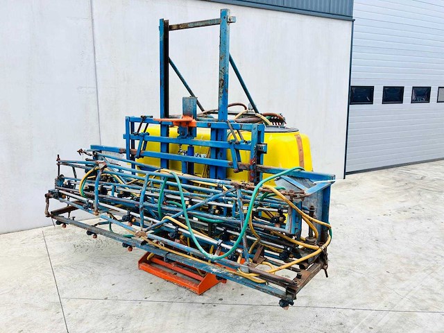 Delvano - sprayer - afbeelding 1 van  3