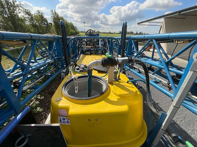 Delvano ft 4400 eaks veldspuit - afbeelding 17 van  17