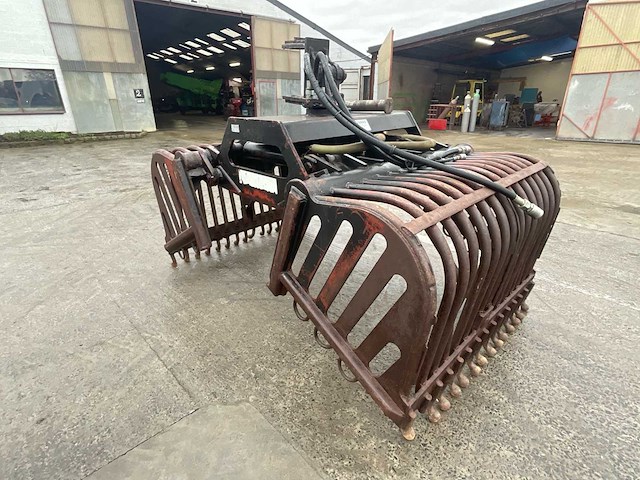 Delvano hydraulische grijphaak/hark dn2500-2p overige landbouwmachines - afbeelding 1 van  12