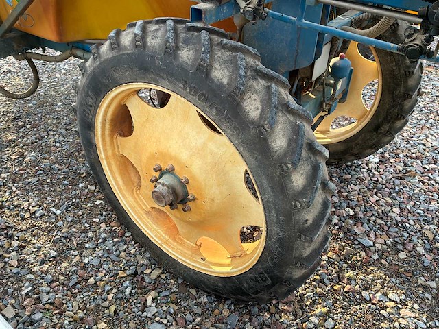 Delvano traine eakh spuitmachine - afbeelding 3 van  37