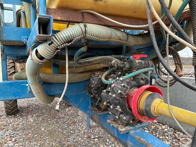 Delvano traine eakh spuitmachine - afbeelding 6 van  37