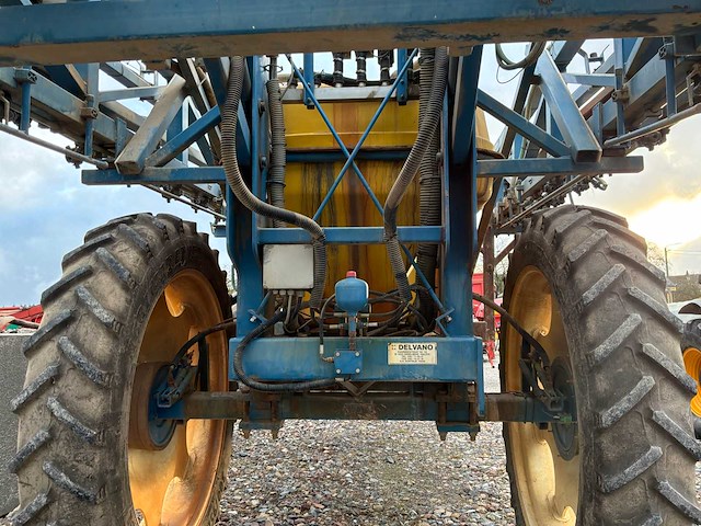 Delvano traine eakh spuitmachine - afbeelding 11 van  37