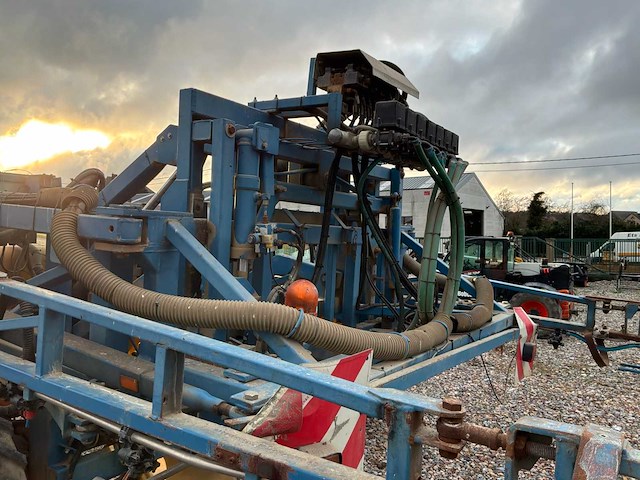 Delvano traine eakh spuitmachine - afbeelding 18 van  37