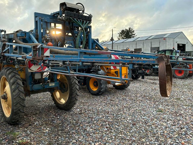 Delvano traine eakh spuitmachine - afbeelding 21 van  37