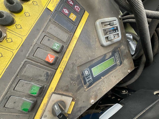 Delvano zelfrijdende spuitspuit - afbeelding 8 van  19